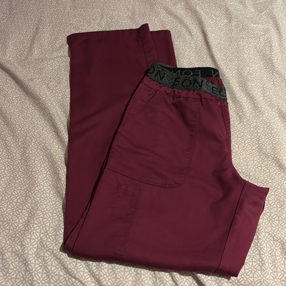 Scrub pants